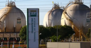 Subsidiária da Petrobras no Paraná abre concurso público com 126 vagas e salários de até R$ 8,2 mil